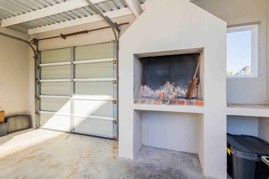 2 Bedroom Property for Sale in Keurboomstrand Western Cape